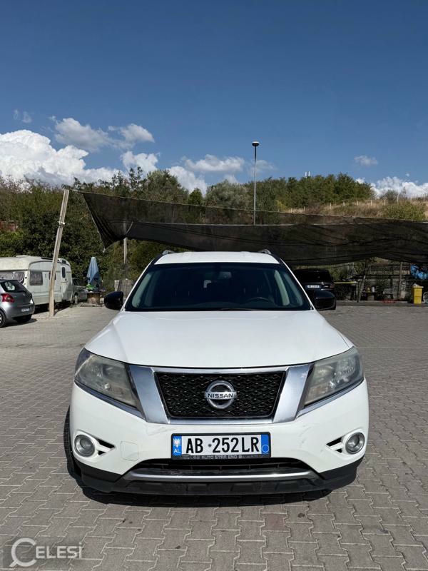 Nissan Pathfinder 2014