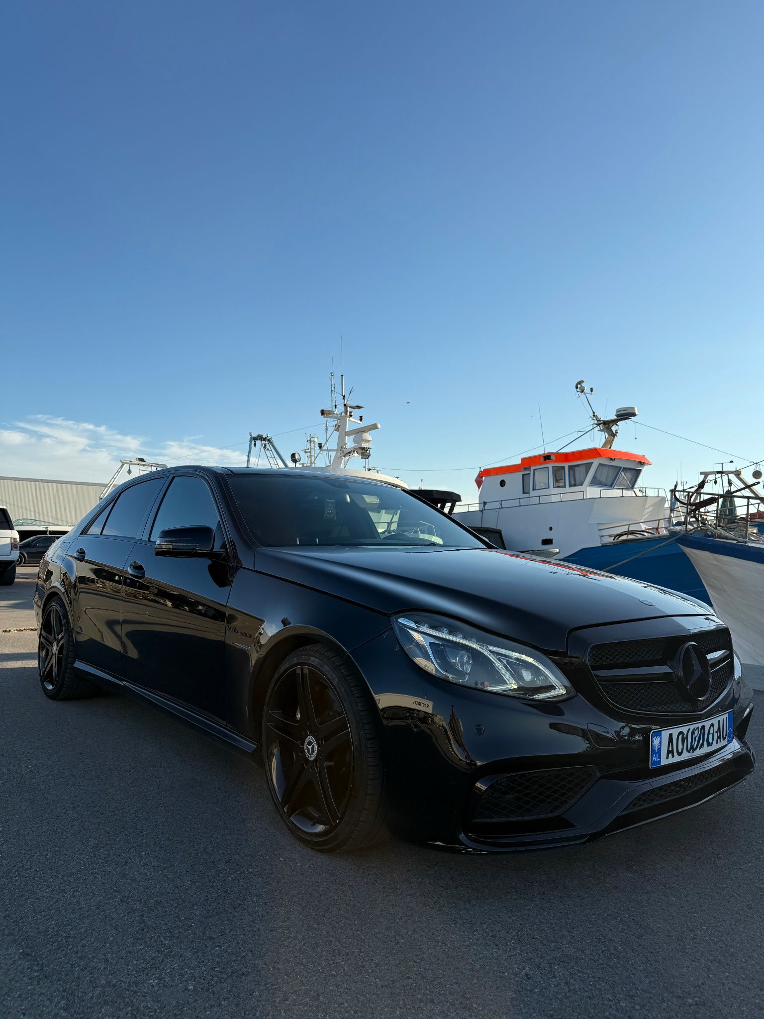 MERCEDES BENZ E 63 AMG 2011 thumbnail 5