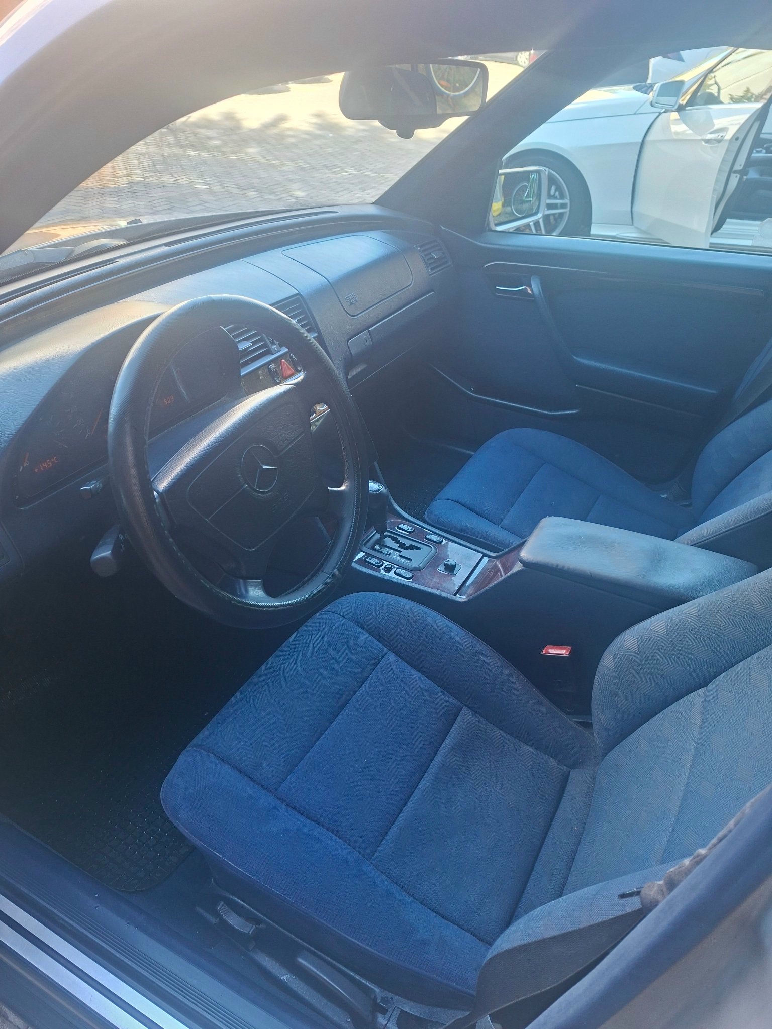 MERCEDES BENZ C-Klasse 1996 thumbnail 3
